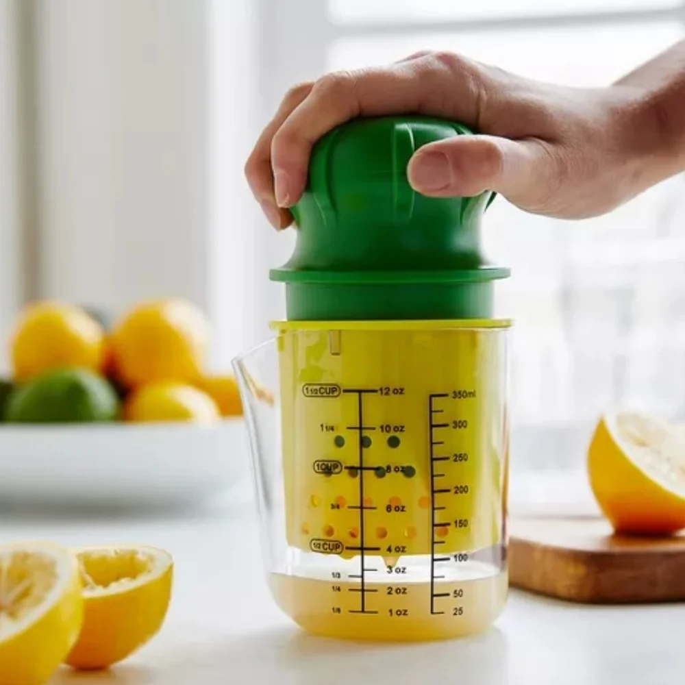 ♥️BUY 2 GET 1 FREE Sur La Table Twist Action Lemon & Lime Juicer, Retail $24.95
